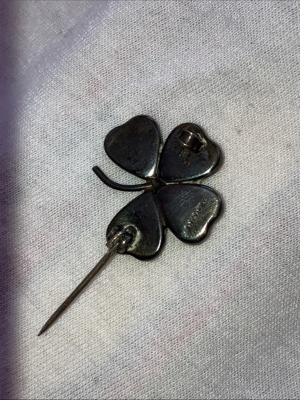 Vintage Mother-of-Pearl 4 Leaf Clover Brooch Pin  Sterling